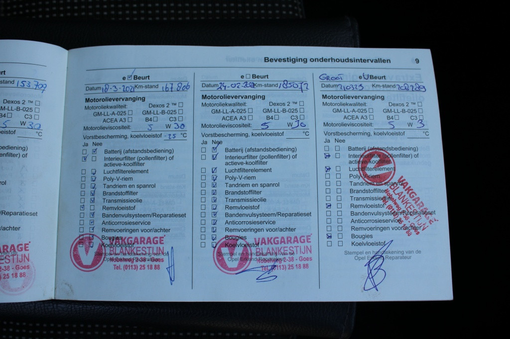 Opel Zafira met 1 jaar apk 1.8 cosmo
