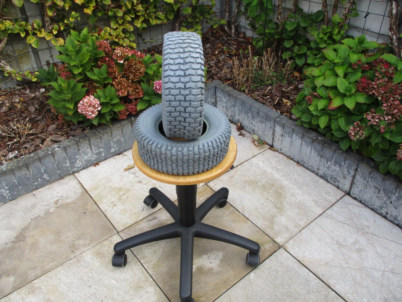 2 nieuwe complete wielen voor de Sterling scootmobiel