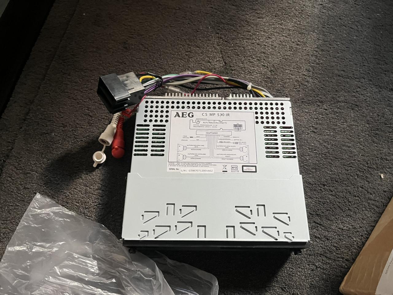 Autoradio AEG CS MP 530 IR