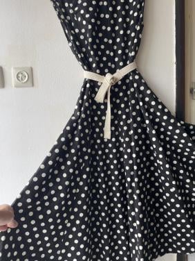 ZARA zw/wit midi dress