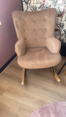 Velours schommelstoel