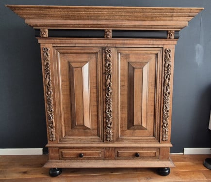 Mooie oude kast.