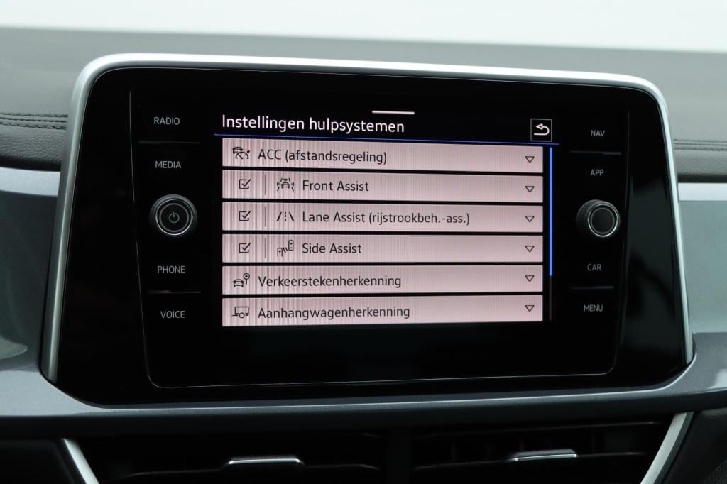 Volkswagen T-roc 1.5 tsi style 150pk dsg7