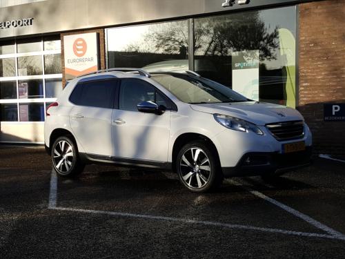 Peugeot 2008 1.6 vti 120pk allure navigatie | trekhaak | cruise & climate c