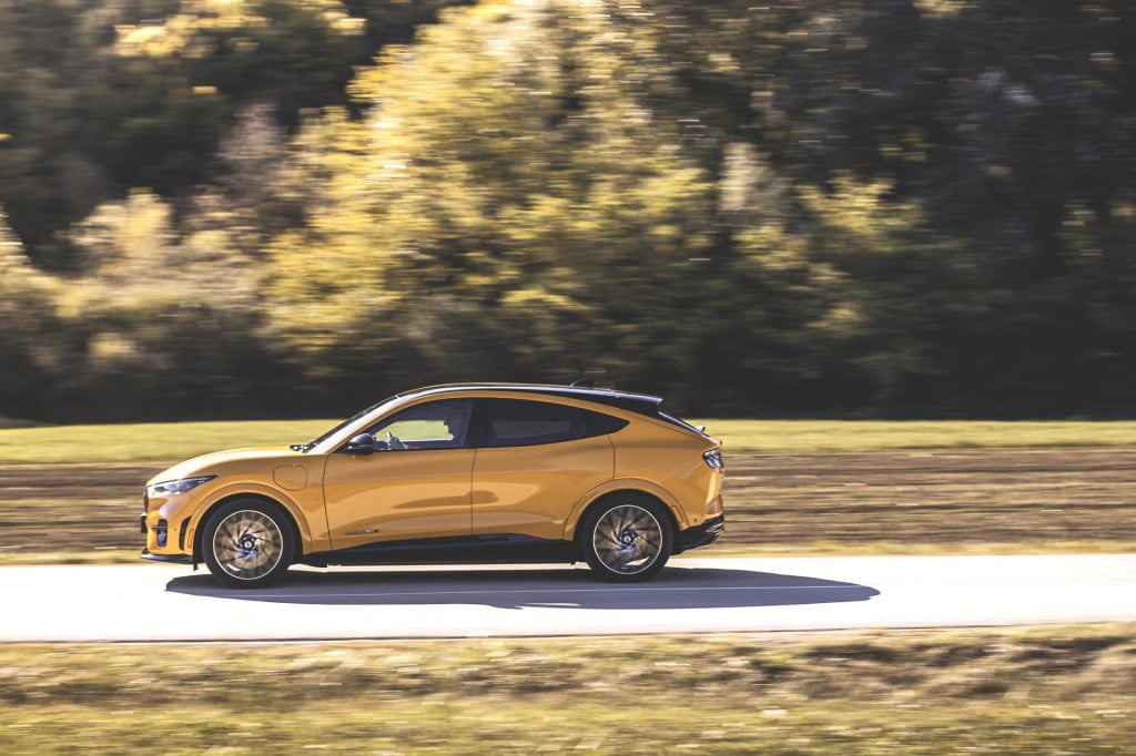 Ford Mustang Mach-e gt extended awd 98 kwh ford mustang mach-e 98kwh extend