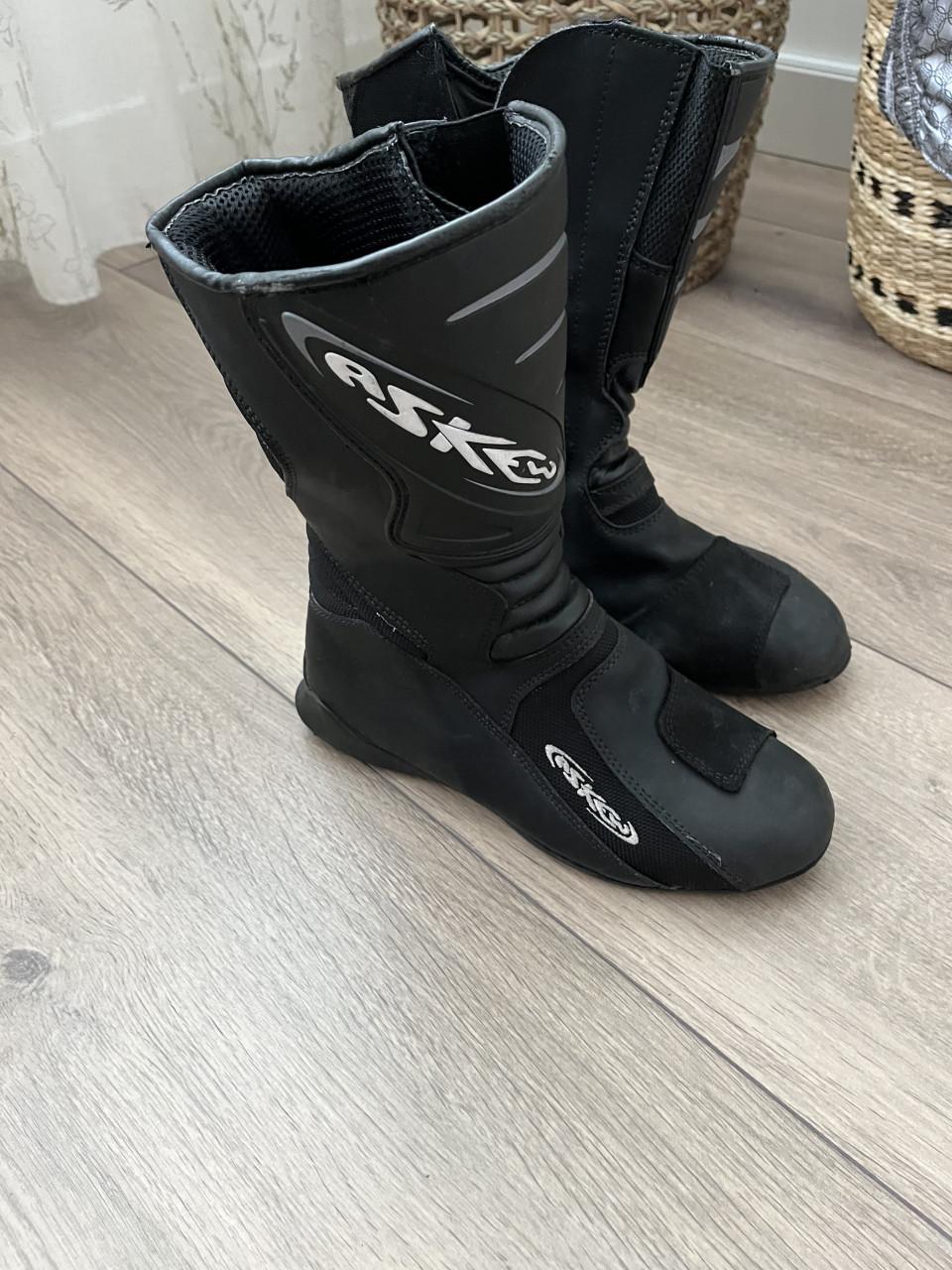MQP Dames motorpak maat 38 met laarzen en handschoenen