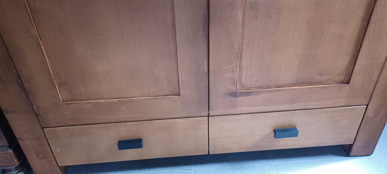 Eiken kast