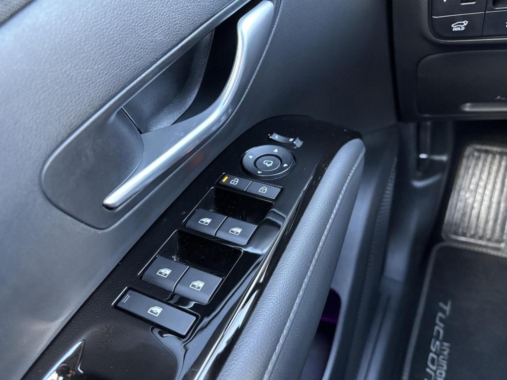 Hyundai Tucson 1.6 t-gdi phev comfort smart soh 99,5% nl-auto!