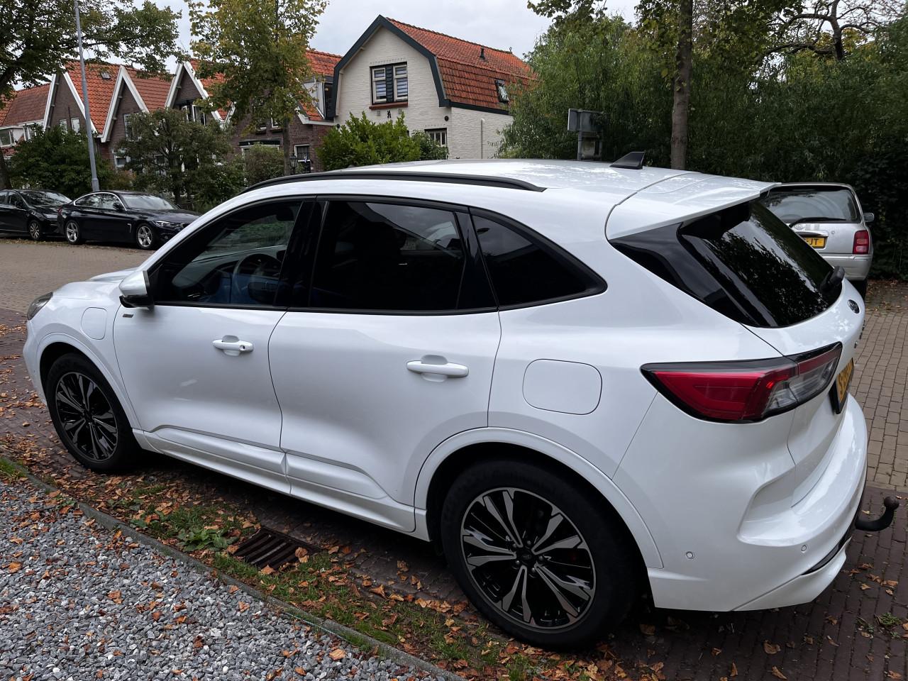 Ford Kuga 2.5 PHEV ST_X line