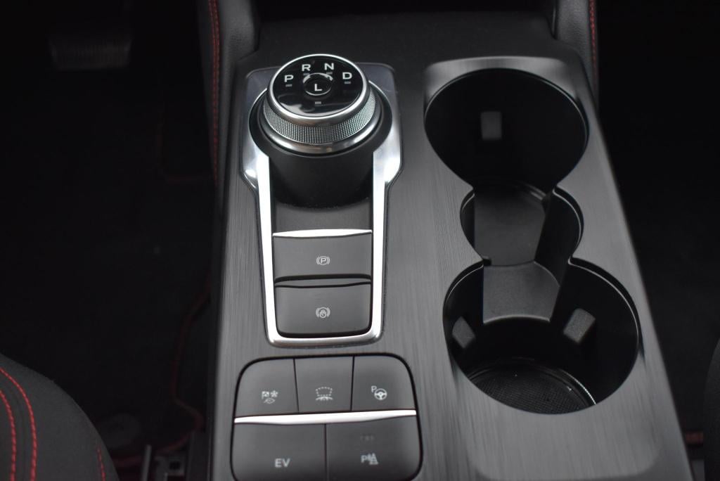 Ford Kuga 2.5 phev st-line | elektrisch wegklapbare trekhaak | climate cont