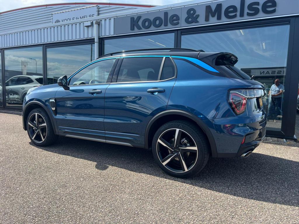 Lynk & Co 01 1.5 261pk phev 7dcth , panodak ,360gr camera , adaptive cc , c