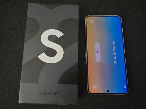 Samsung S22