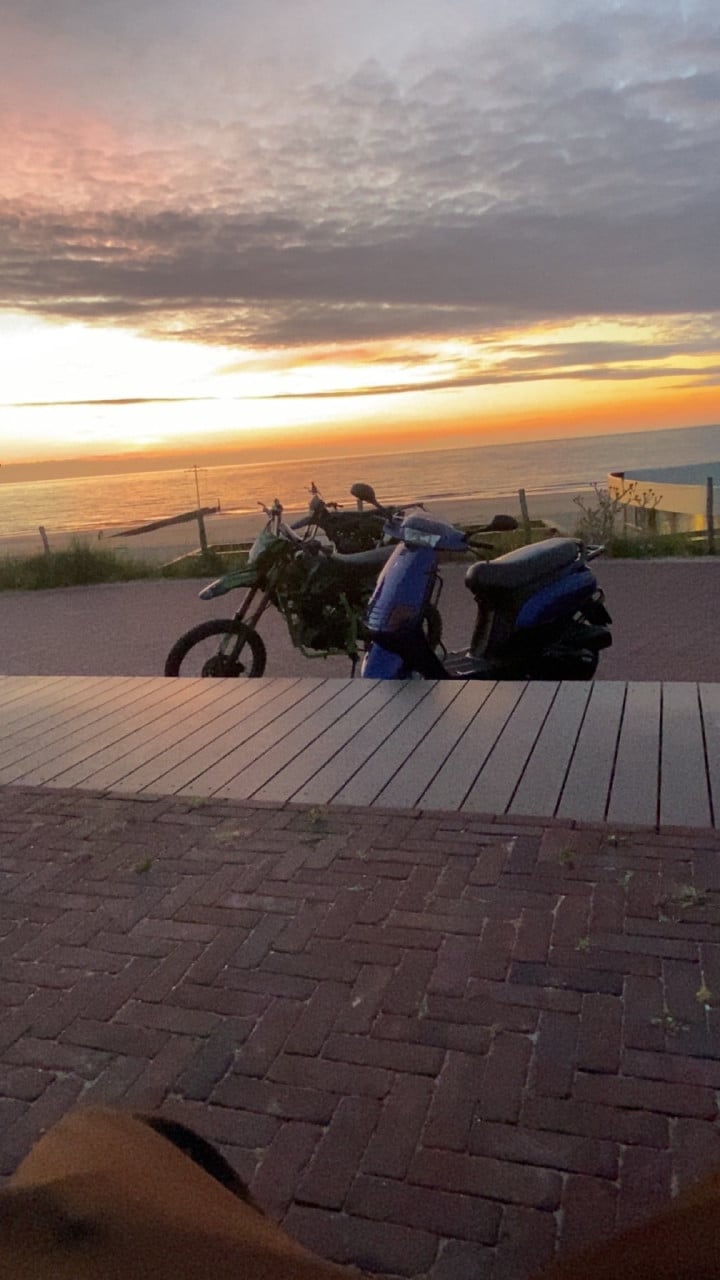 Crosser