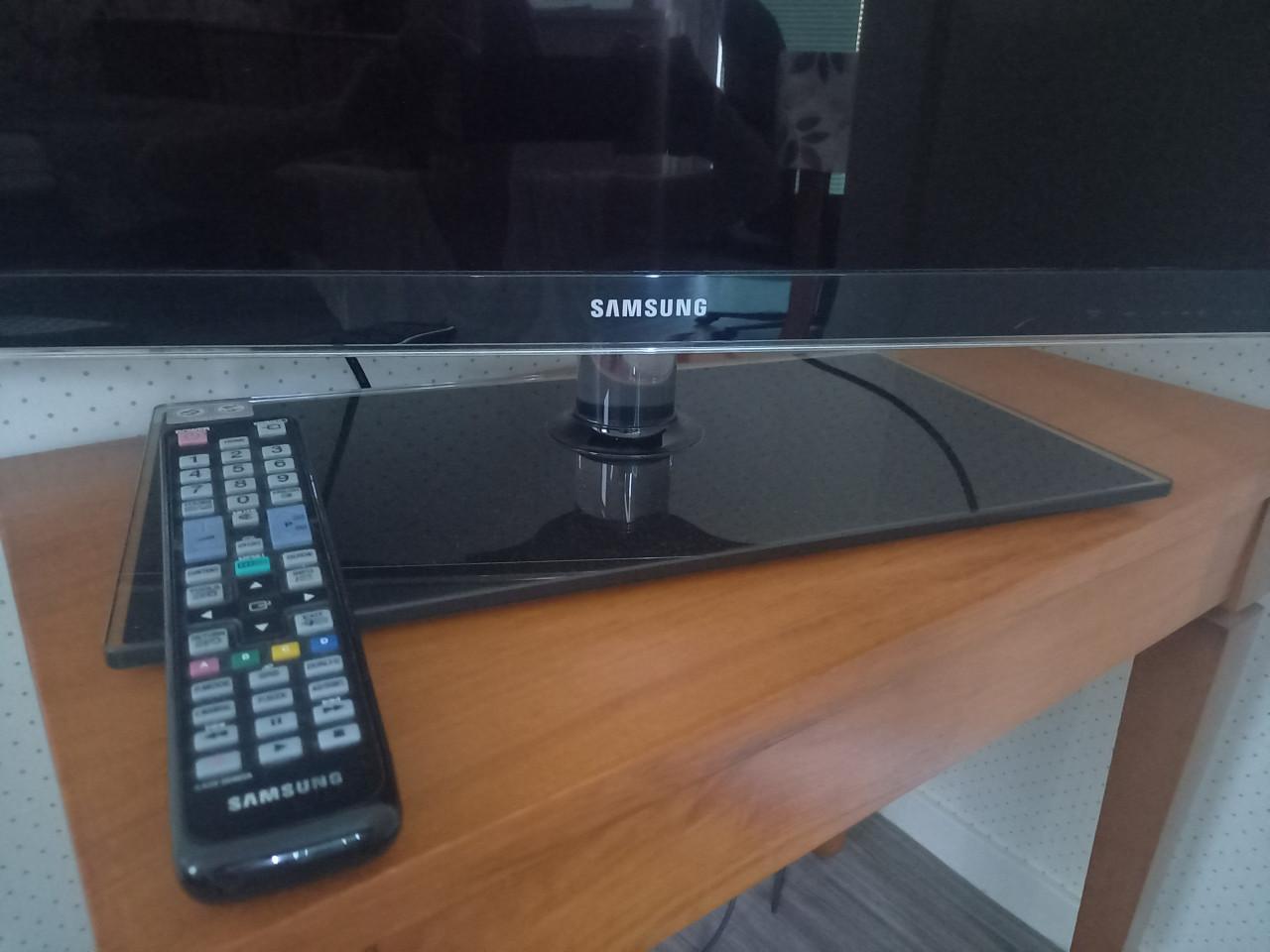 Samsung LED Televisie model UE32D5000PW