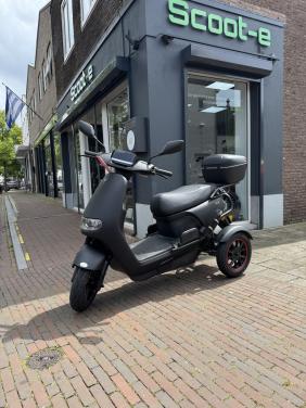 Iva TR3 2.0 scootmobiel