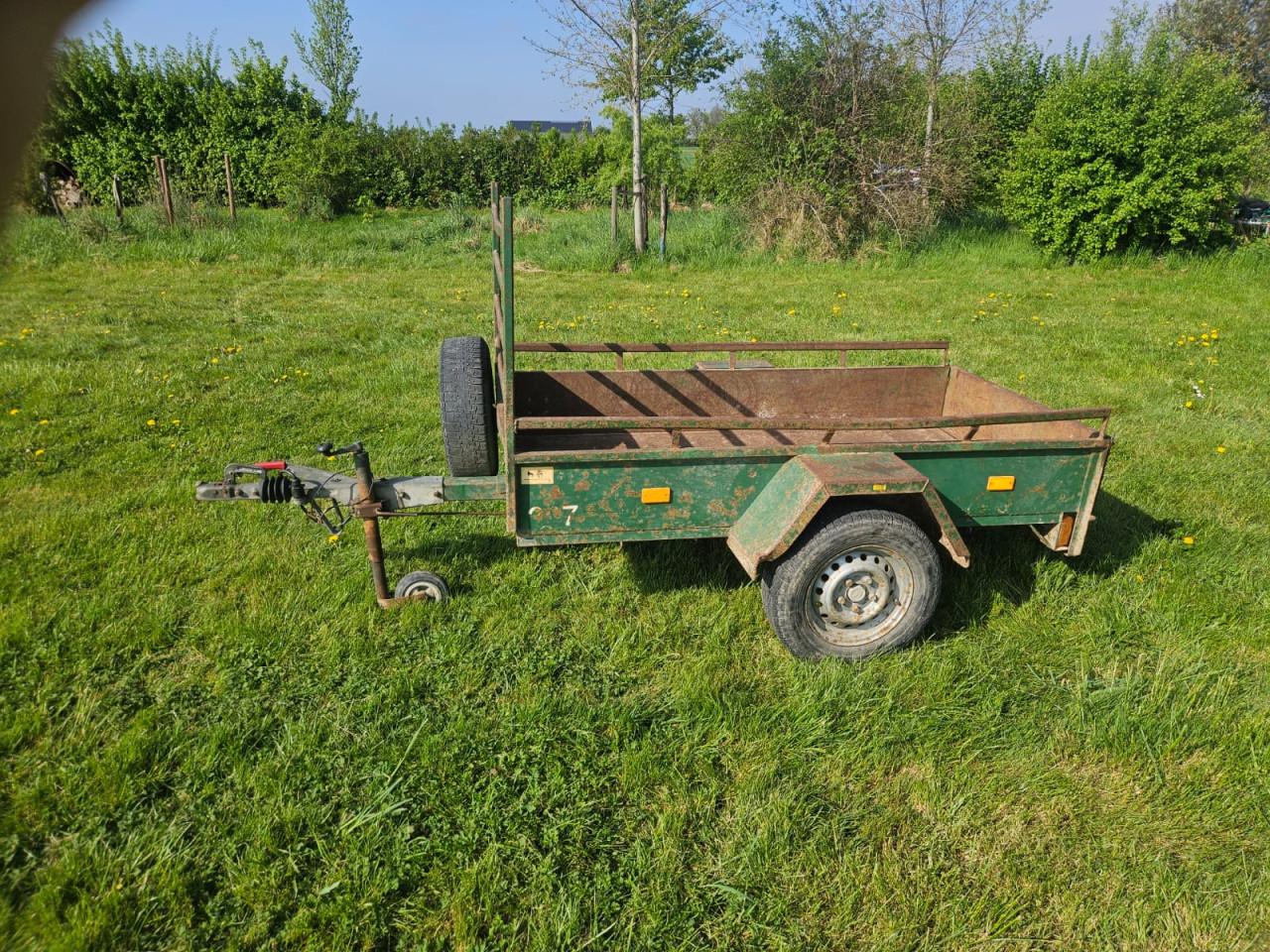 Aanhanger enkelasser