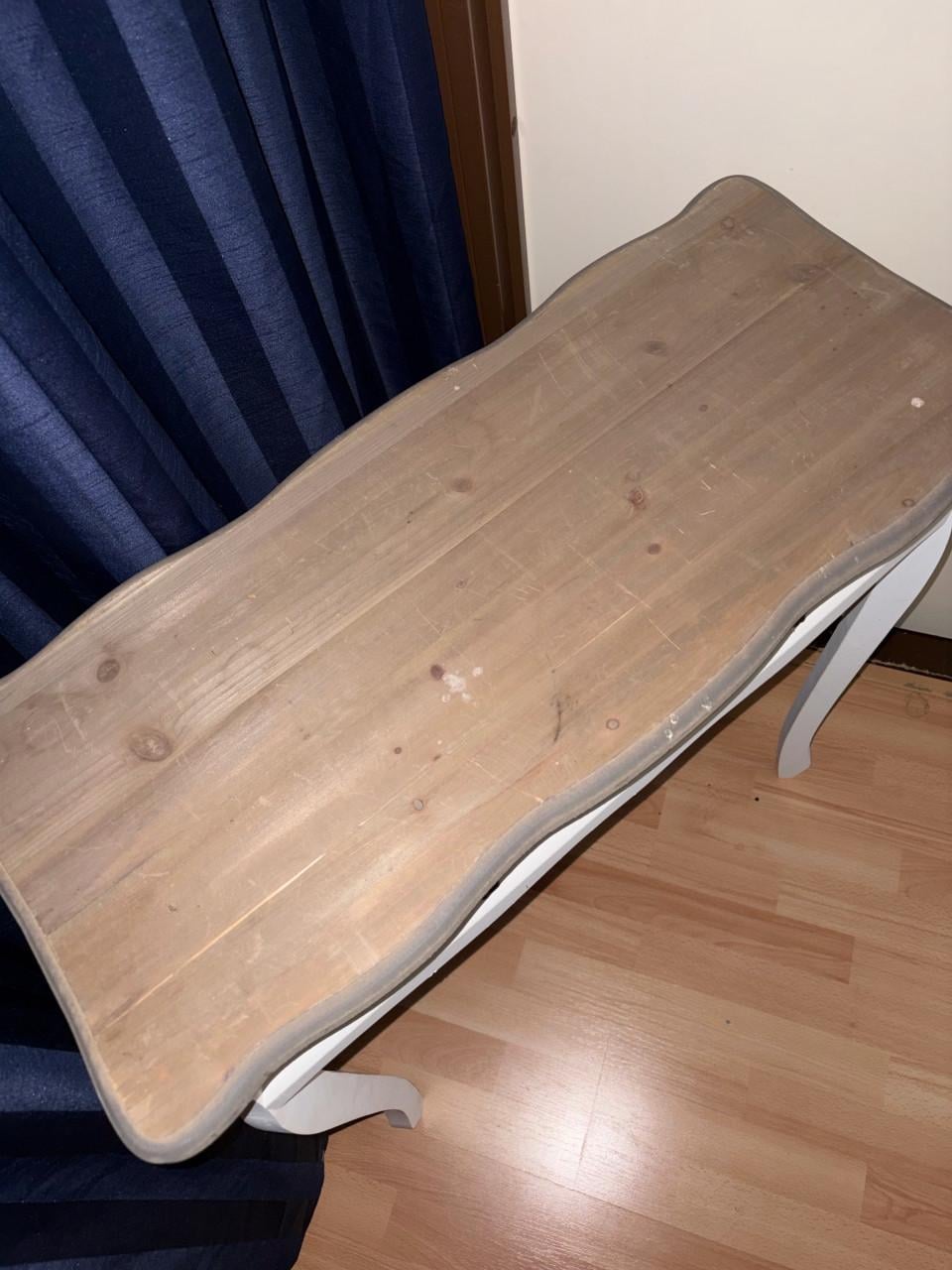Side table (gratis of stort)