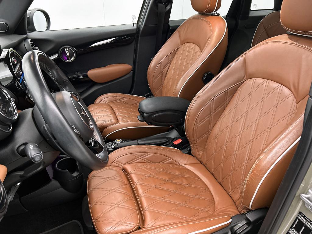 Mini Cooper mini 2.0 hammersmith | harman/kardon audio | schuidak | sfeerve