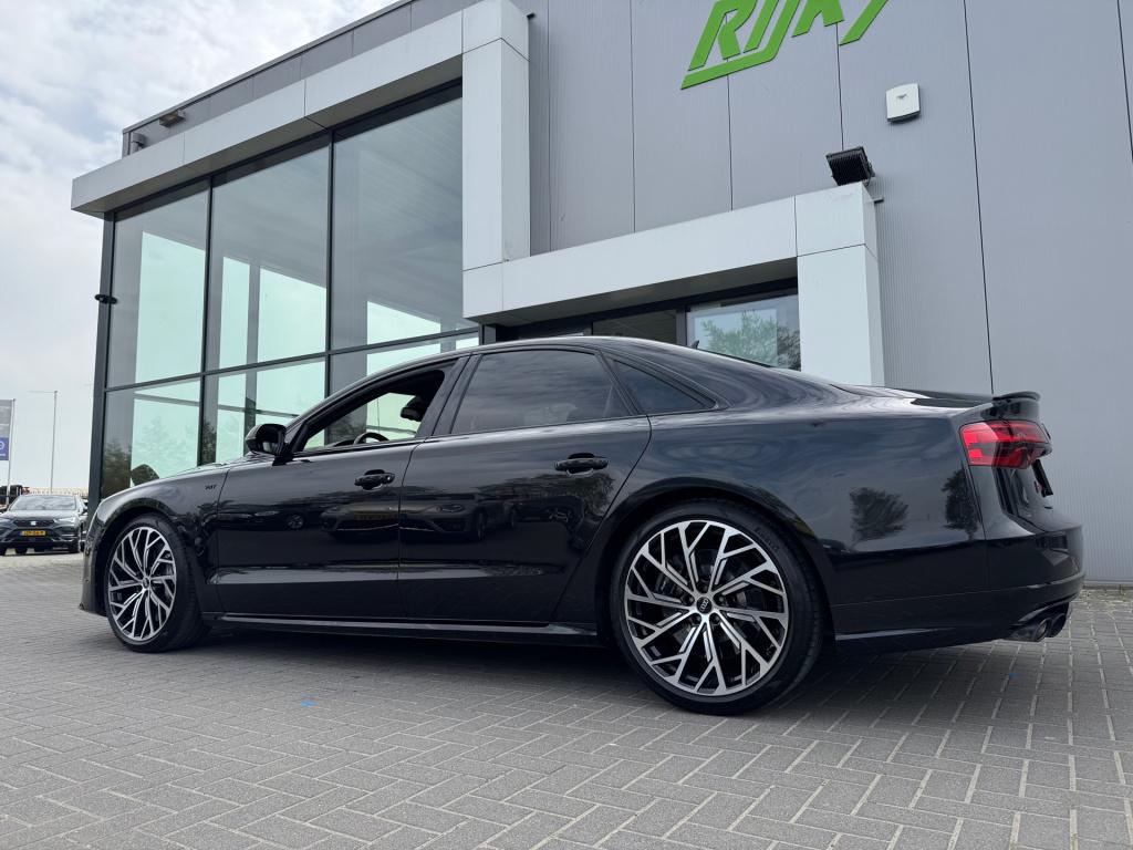 Audi A8 4.0 tfsi s8 quattro *700pk! *abt* keramisch * nachtzicht * massage