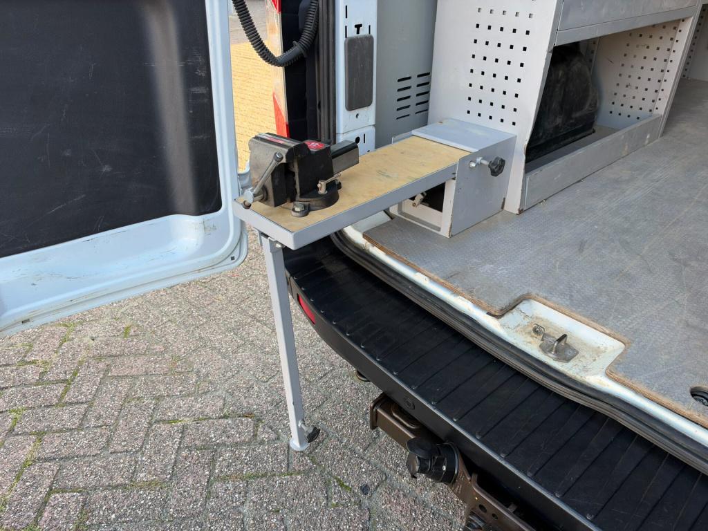 Ford Transit 330 2.0 tdci l3h2 trend