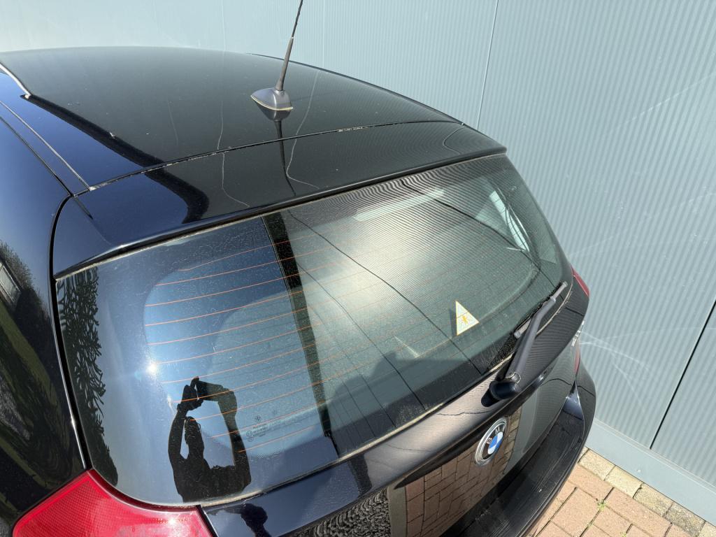 BMW 1 Serie 116i 115pk high executive 5-drs