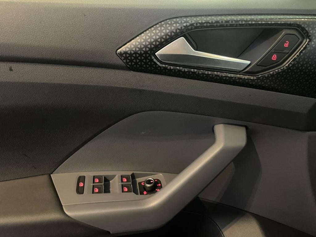 Volkswagen T-cross 1.5 tsi style