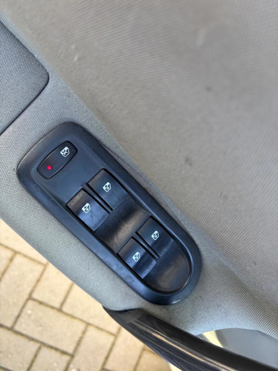 Renault Scenic 2.0-16v authentique comfort/inruilkoopje/nieuwe apk/automaat