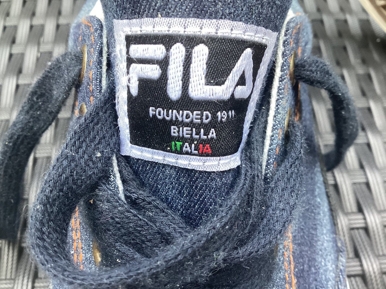 Nieuwe Fila herenschoenen maar 43