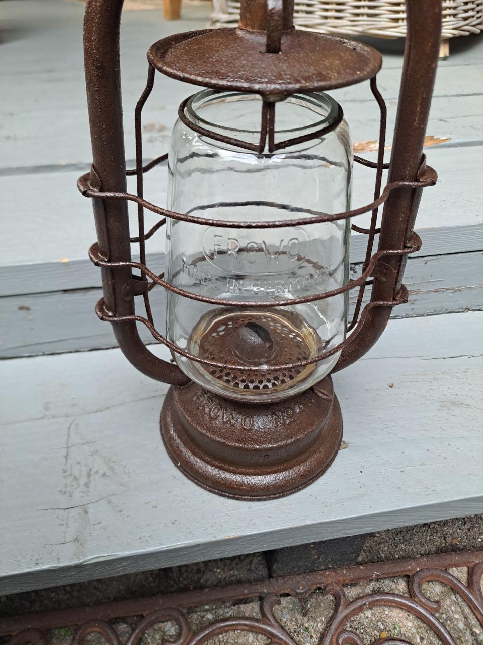 Frowo olielamp