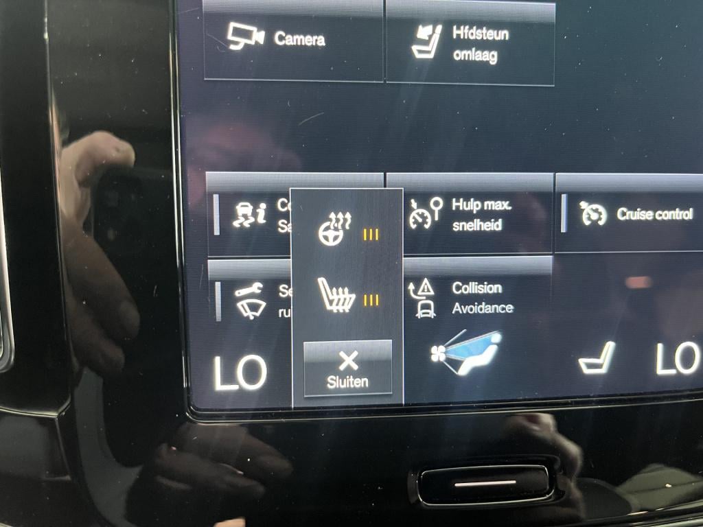 Volvo XC40 1.5 t4 recharge r-design 210 pk panorama