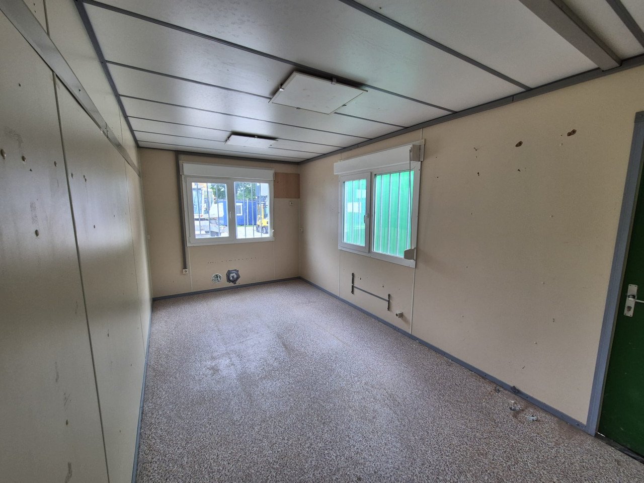 Meerdere 6x3m kantoorunits / bouwketen / woon/schaftunits