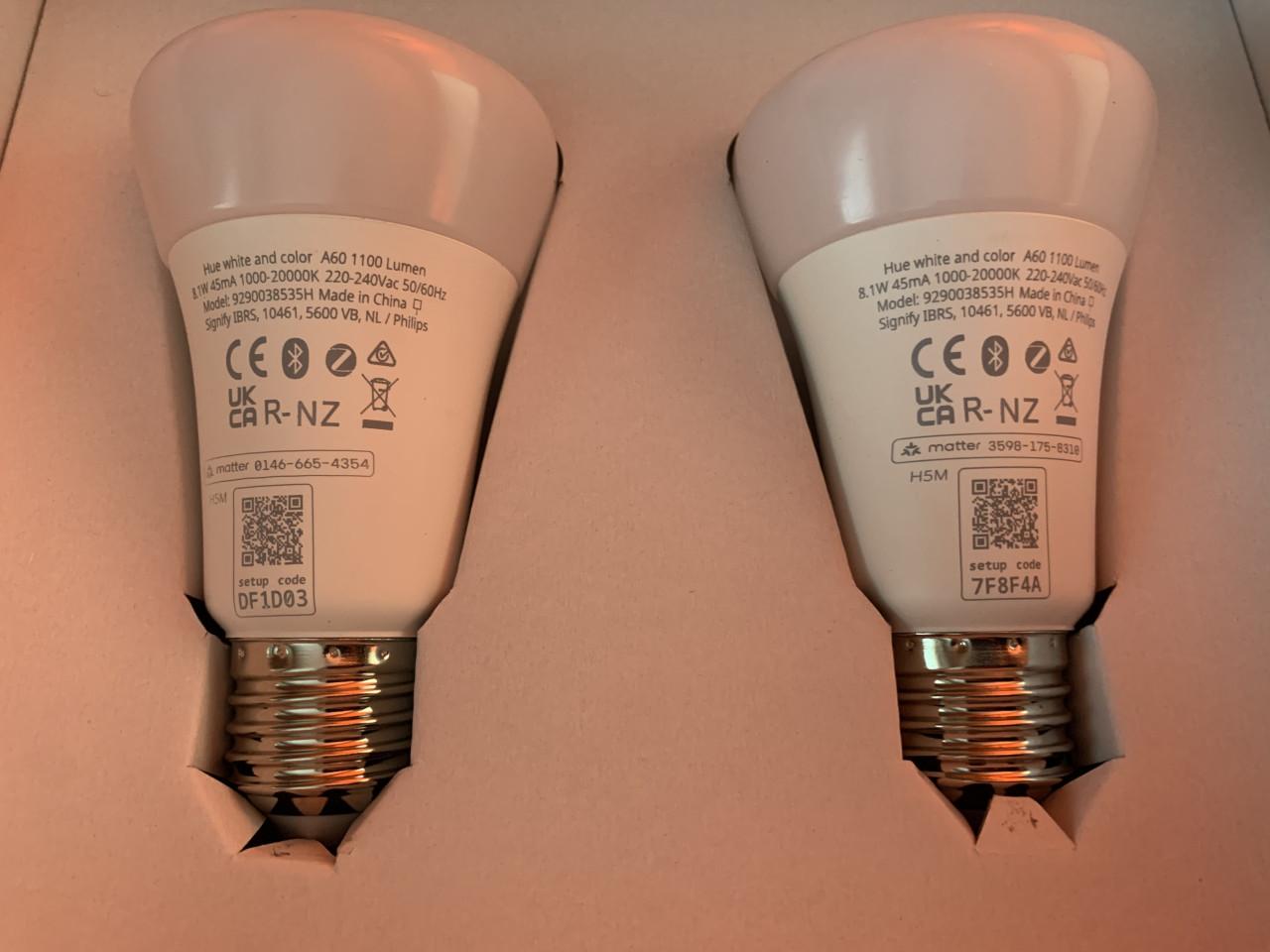 Philips Hue color ambiance E27 lampen - 1100 lumen - nieuw