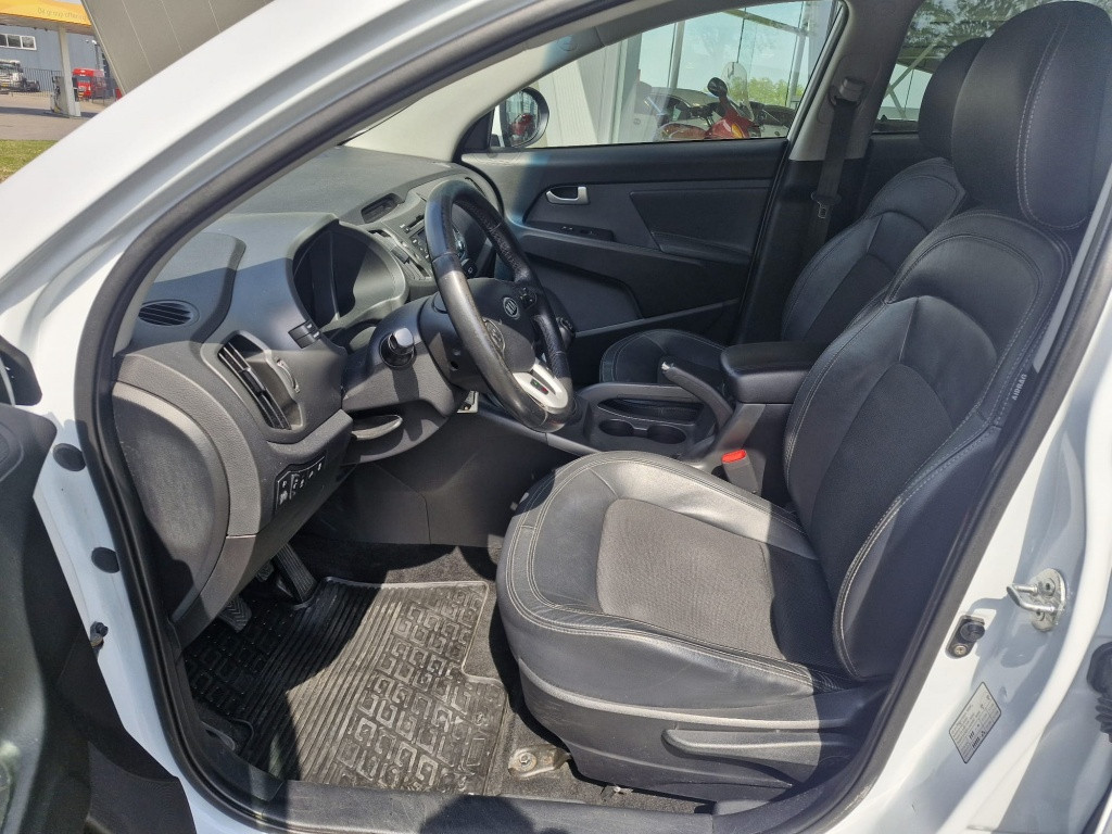 Kia Sportage 1.6 gdi x-ecutive plus