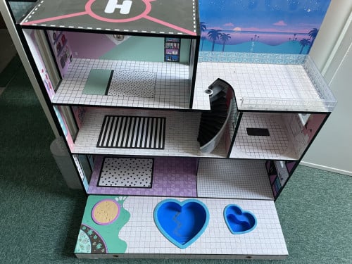 L.O.L. Surprise Poppenhuis