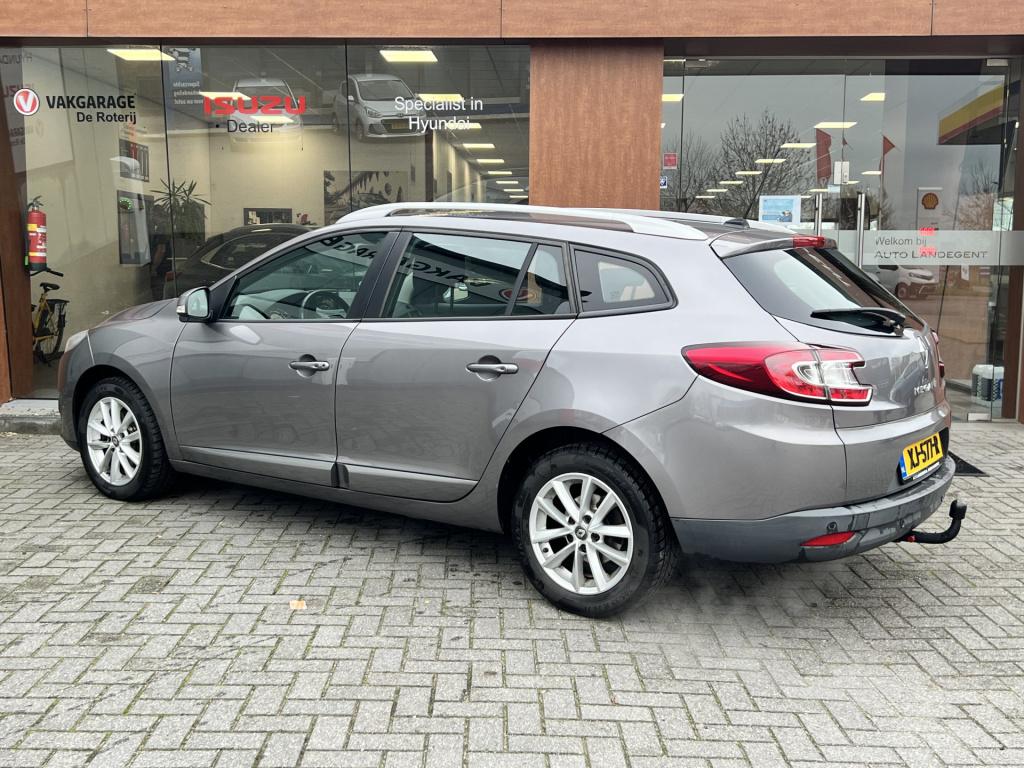 Renault Megane 1.2 tce limited | nav | trekhaak | climate control | radio |