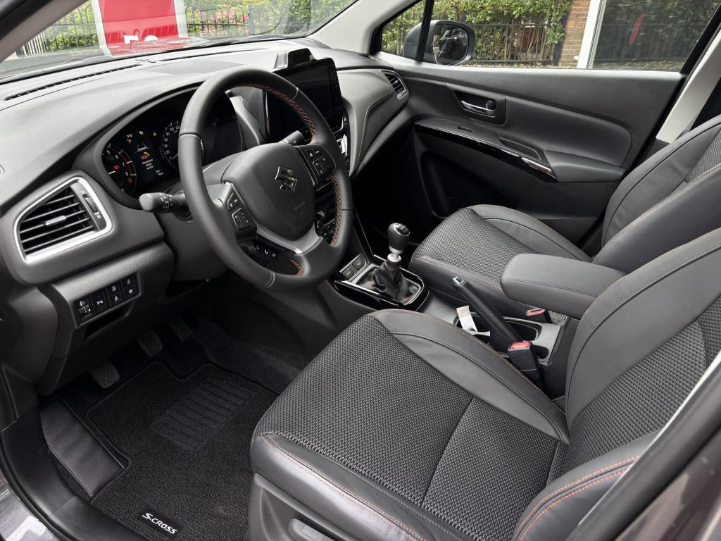 Suzuki Sx4 S-cross 1.4 boosterjet special edition smart hybrid