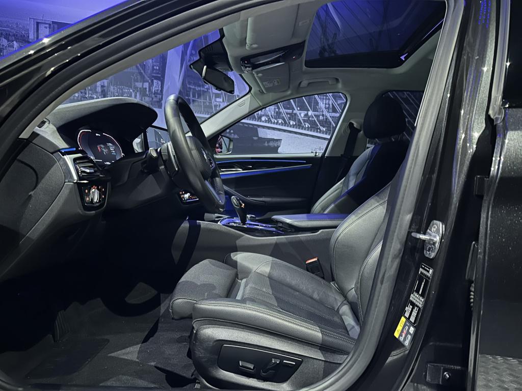 BMW 5 Serie 530e iperformance high executive *schuifdak*harmankardon*