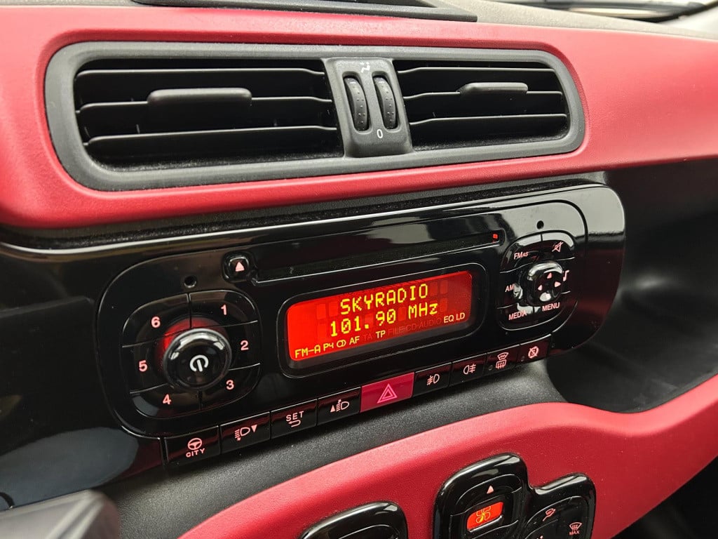 Fiat Panda occasion 0.9 twinair lounge | tweedehands fiat panda | grijs | a