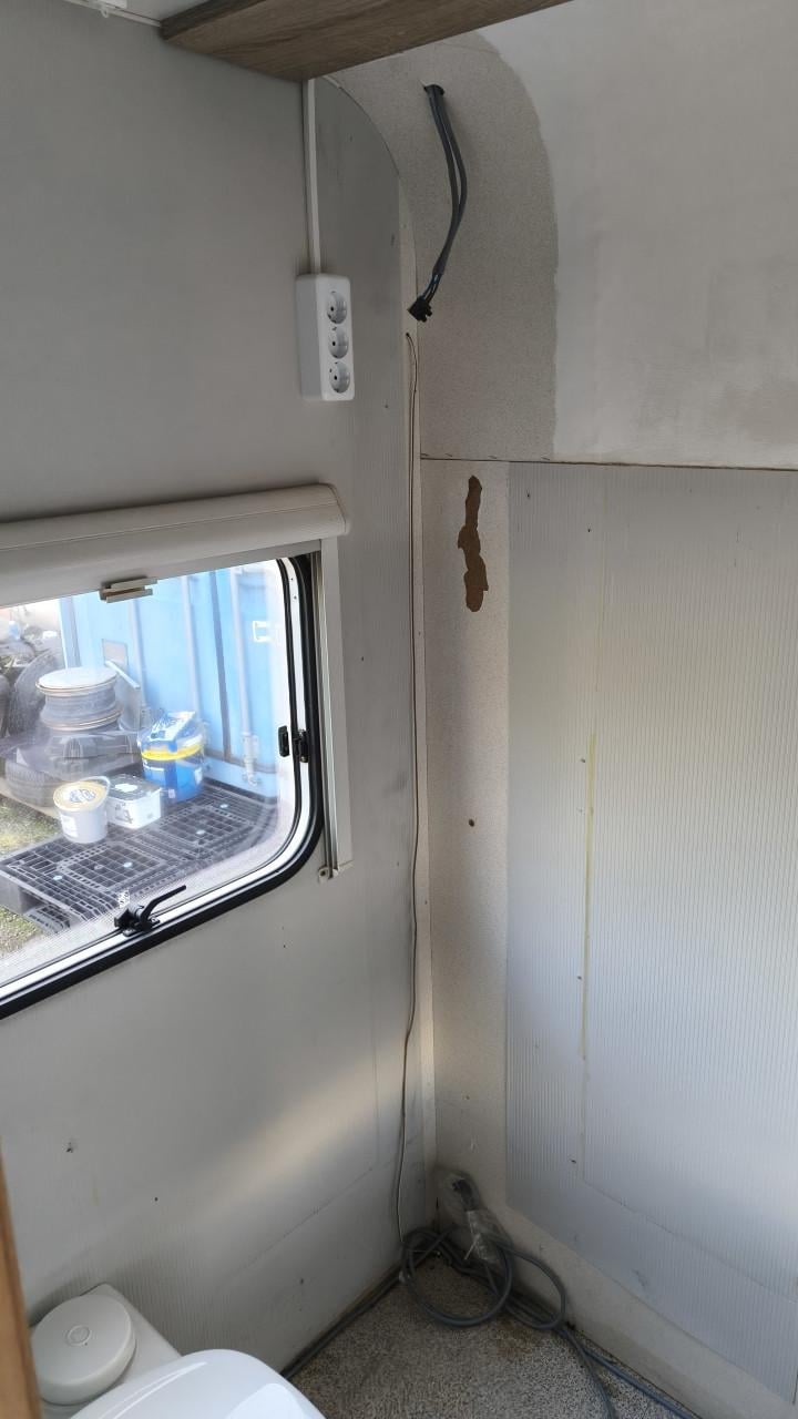 KNAUS 555 2001 BJ met stapelbed