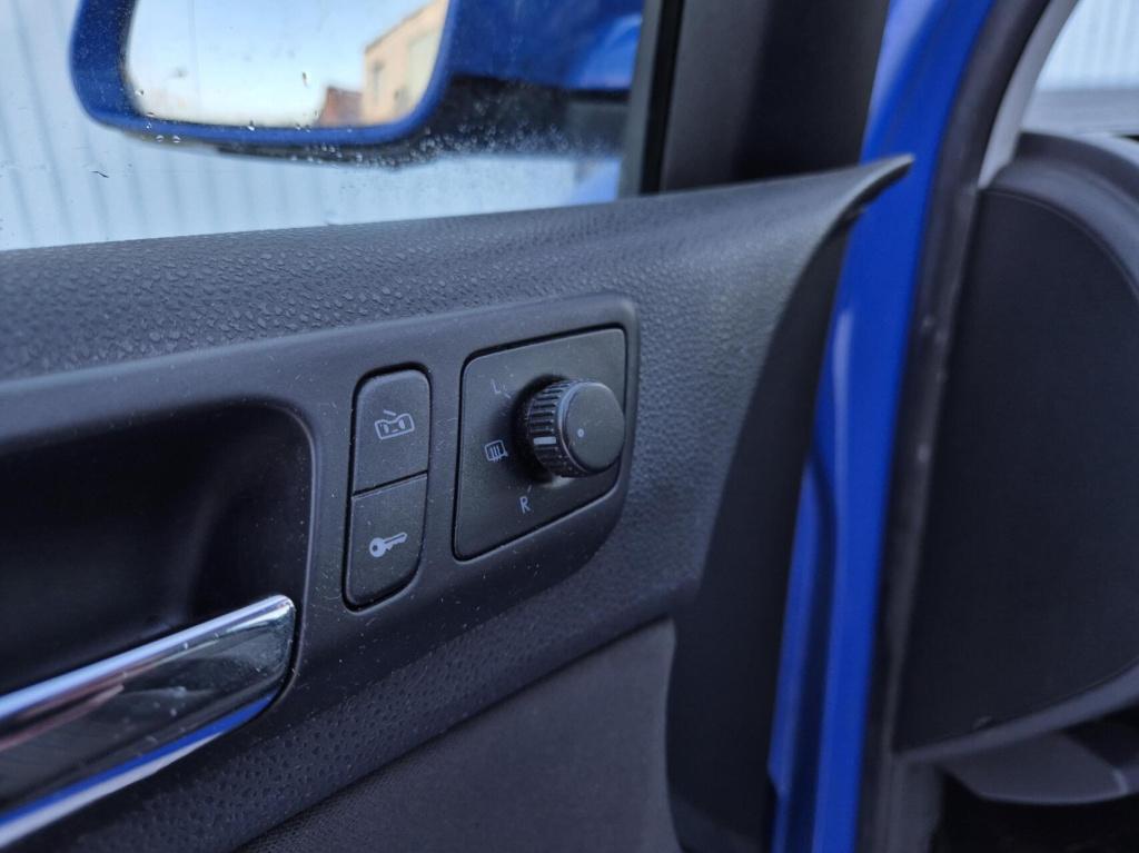 Volkswagen Polo 1.2 optive / origineel nl / airco / bluetooth