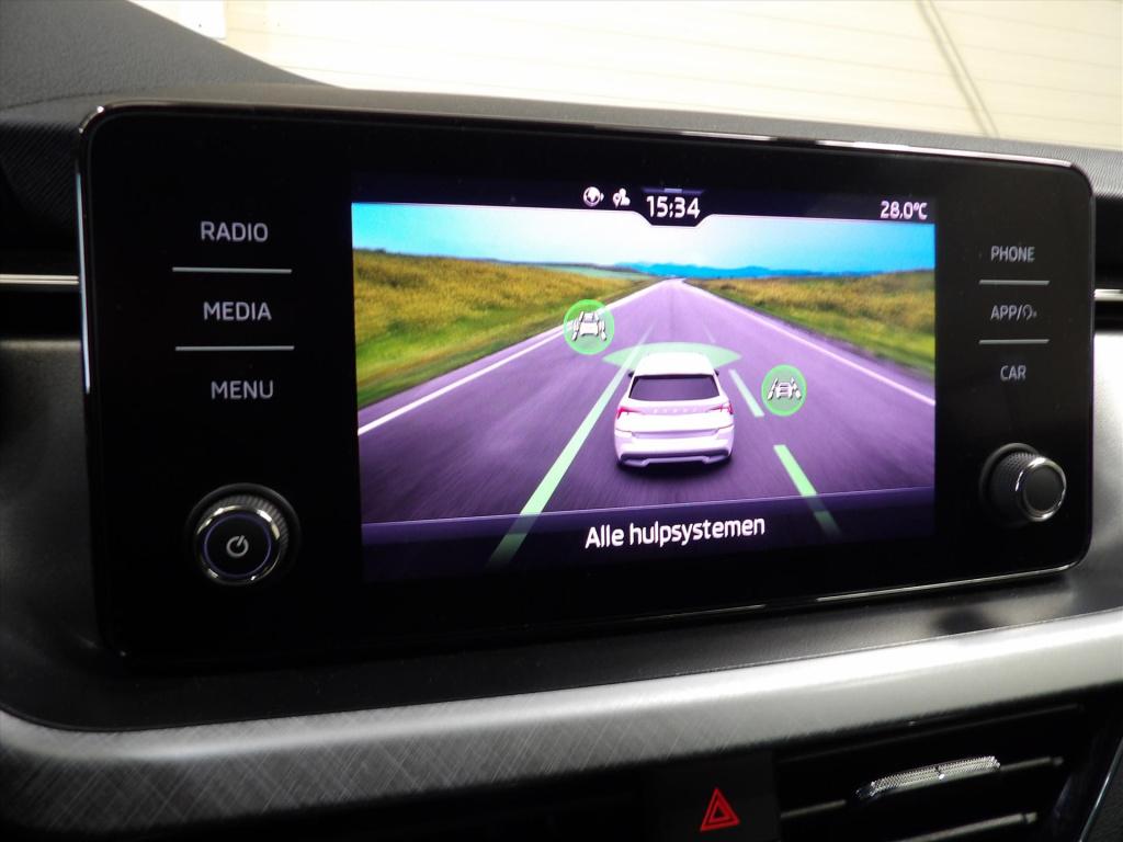 Skoda Kamiq 1.0 tsi greentech 110pk dsg-7 tour