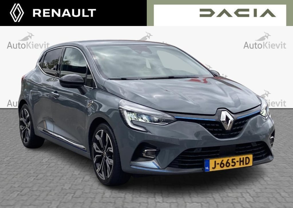 Renault Clio 1.6 e-tech hybrid 140 serie limitee e-tech
