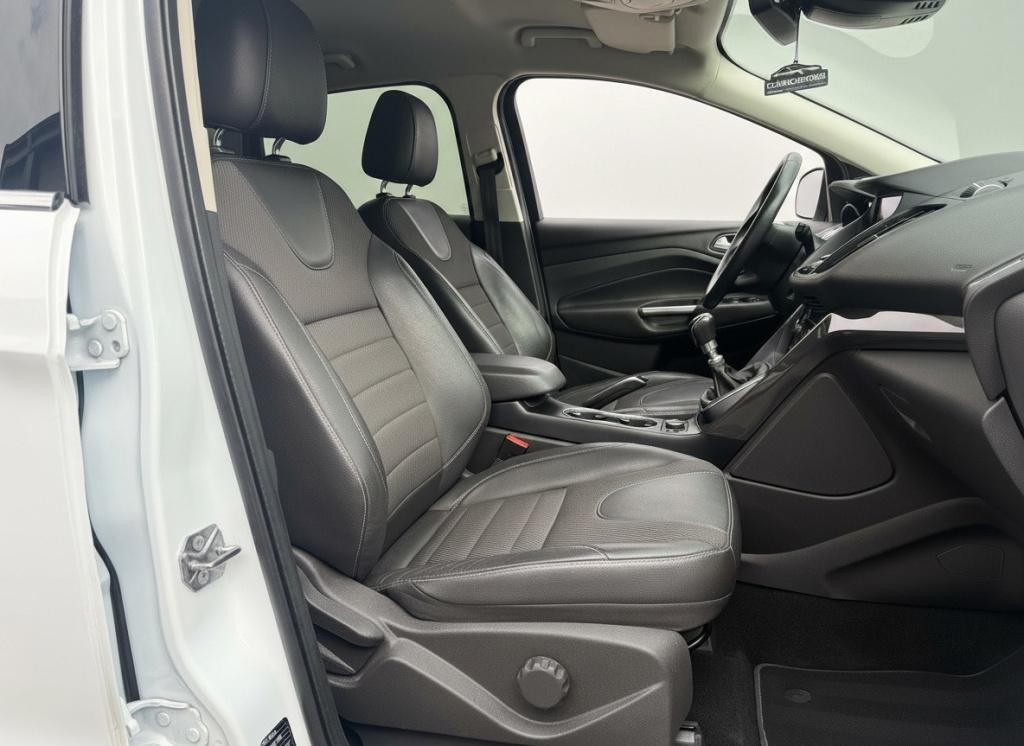 Ford Kuga 1.5 titanium