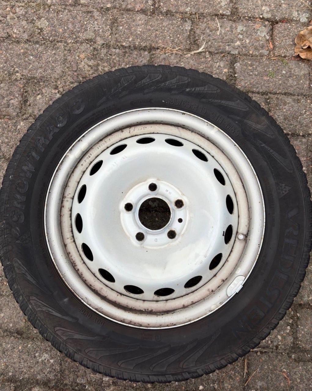 Winterbanden 195/65r15 stalen velgen