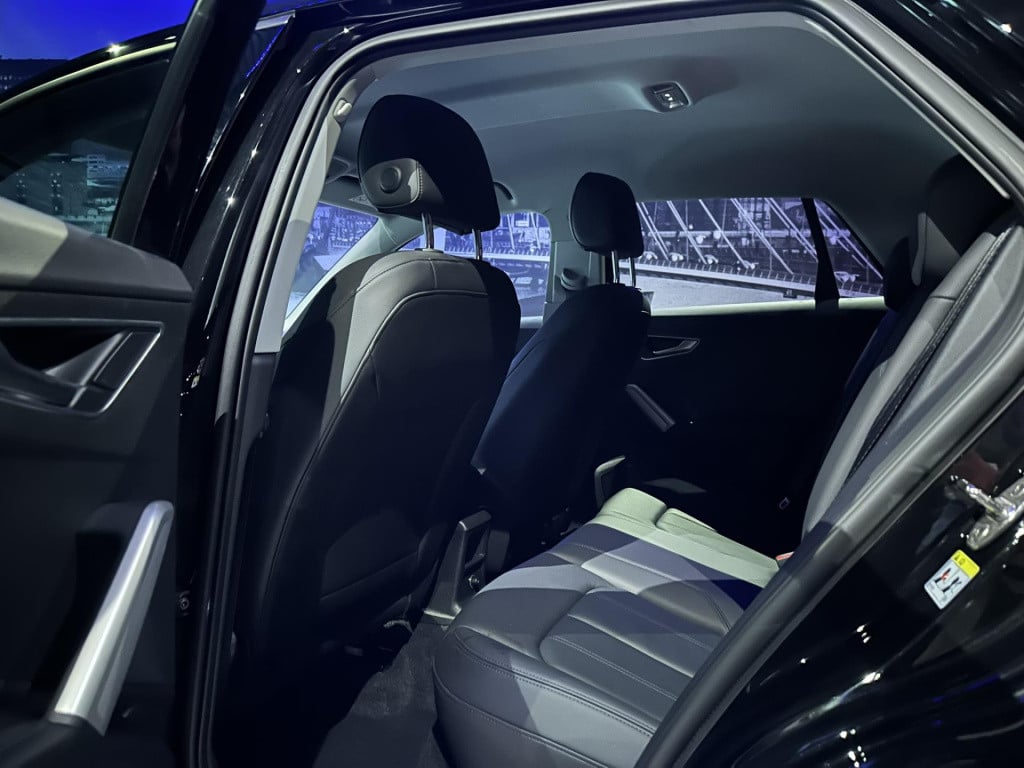 Audi Q2 35 tfsi s edition *navi*appconnect*camera*