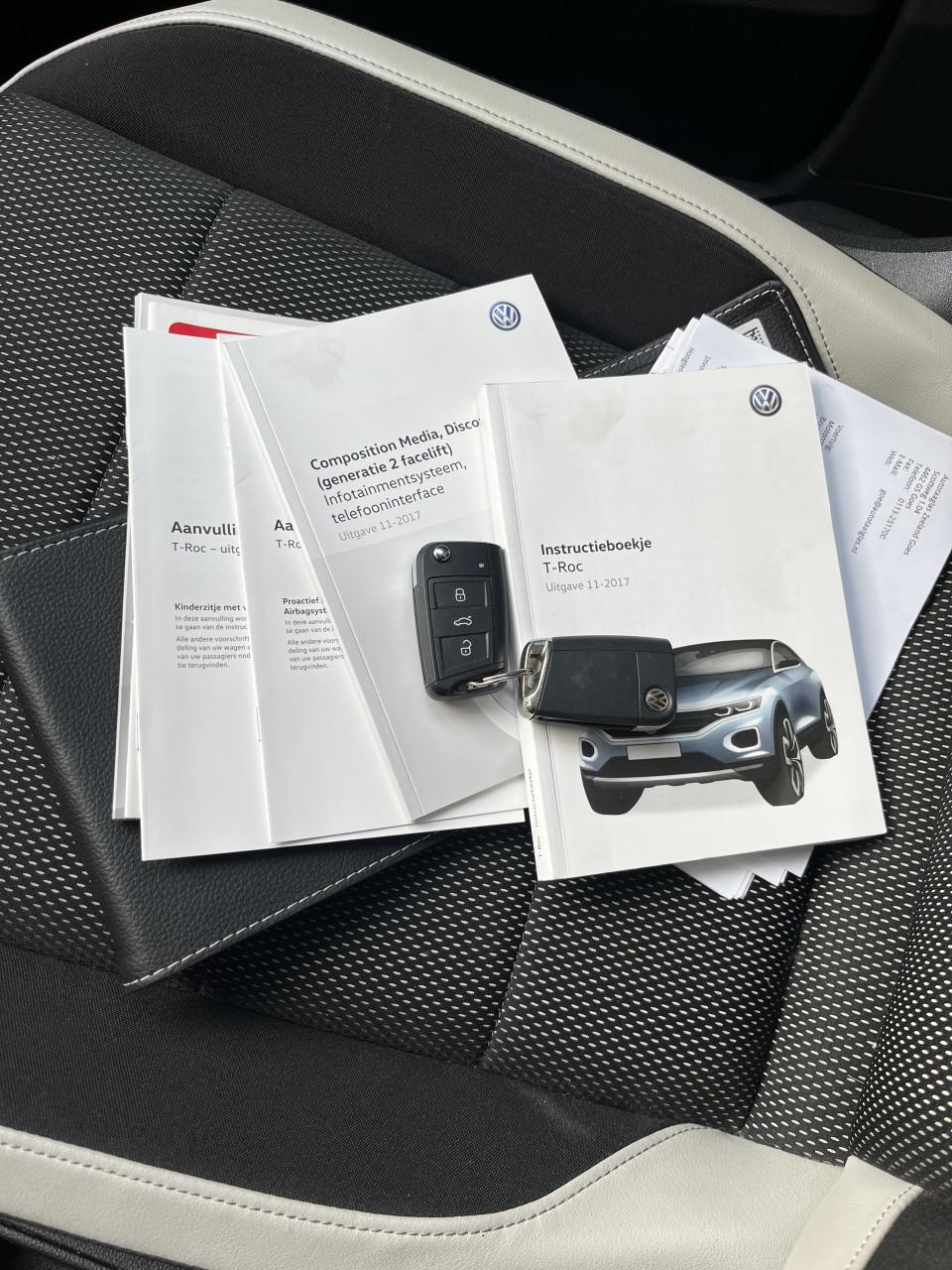 Volkswagen T-Roc 1.5 TSI Sport*NL-AUTO*DSG*TREKHAAK*