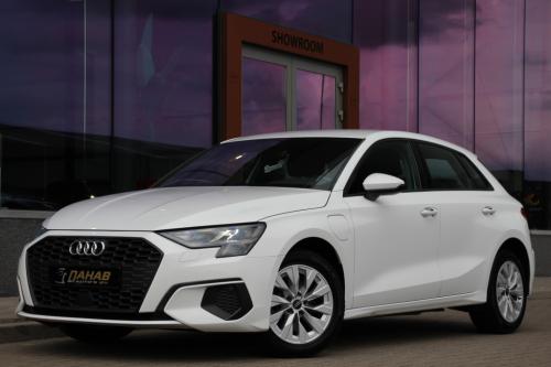 Audi A3 sportback 40 tfsi e business edition | cruise | dab | trekhaak