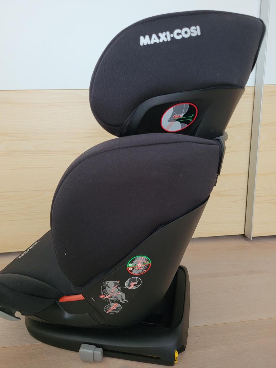 Maxi-Cosi RodiFix Airprotect isofix - incl. zomerhoes en carseat protector