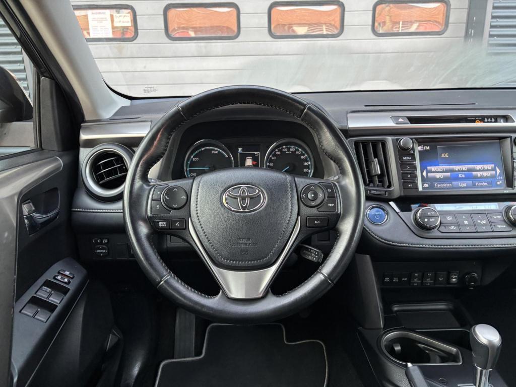 Toyota Rav4 2.5 hybrid dynamic