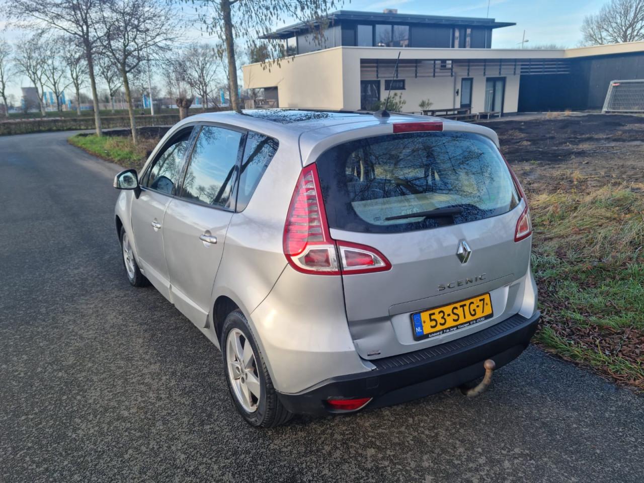 Renault scenic 1.6 i dynamique bj 2011 196000km hele nette auto